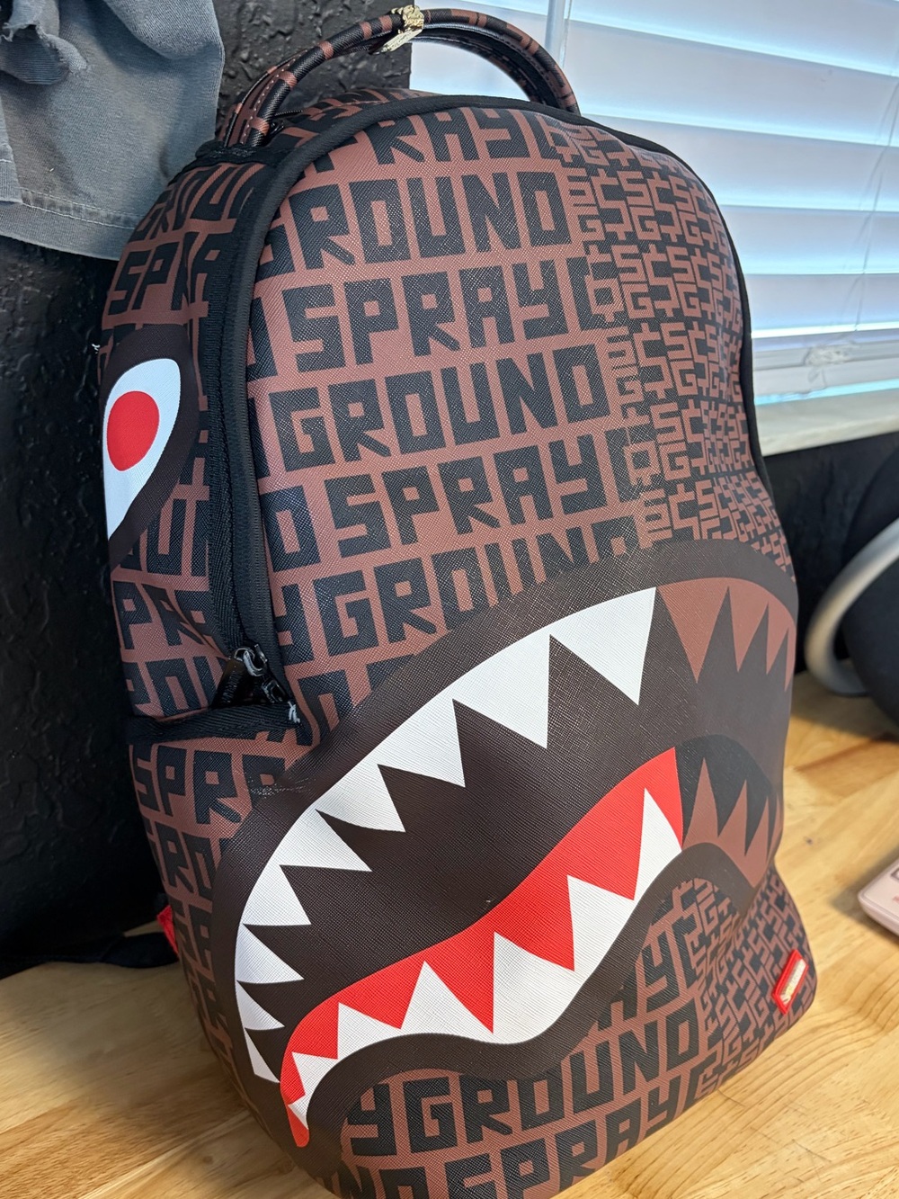 Sprayground backpack - Picture 2 of 4
